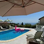 Casa Nova - With Heated Pool * Balcic
