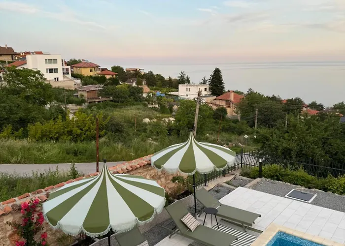 Willa Casa Nova Bałczik